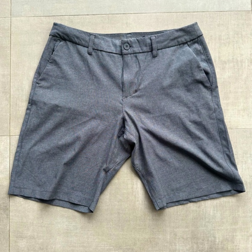 Hang Ten Hybrid Board Shorts - 36